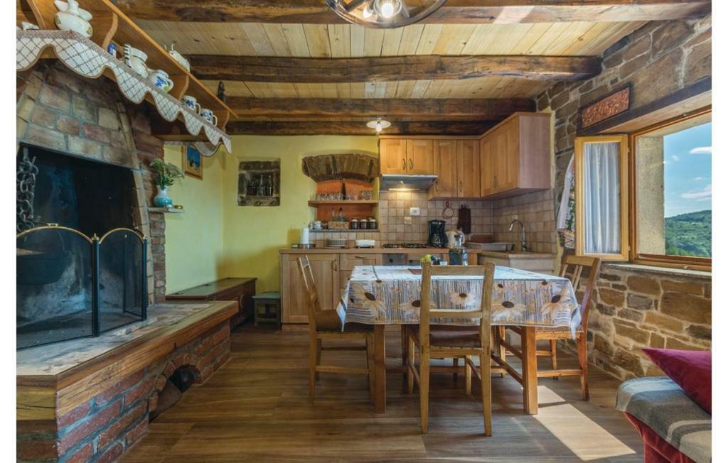 Apartment Anna Draguc Bagian luar foto
